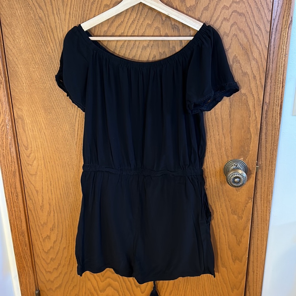 Off-Shoulder Romper - Picture 2 of 5